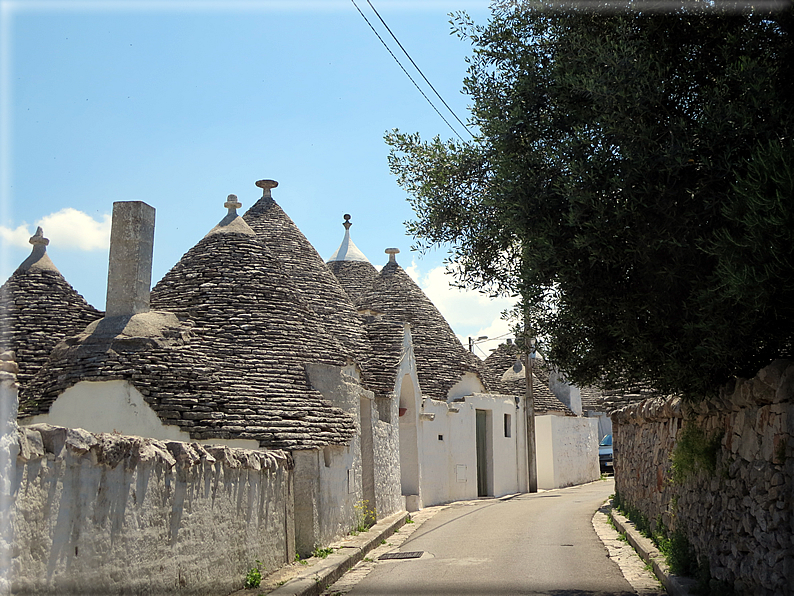 foto Alberobello